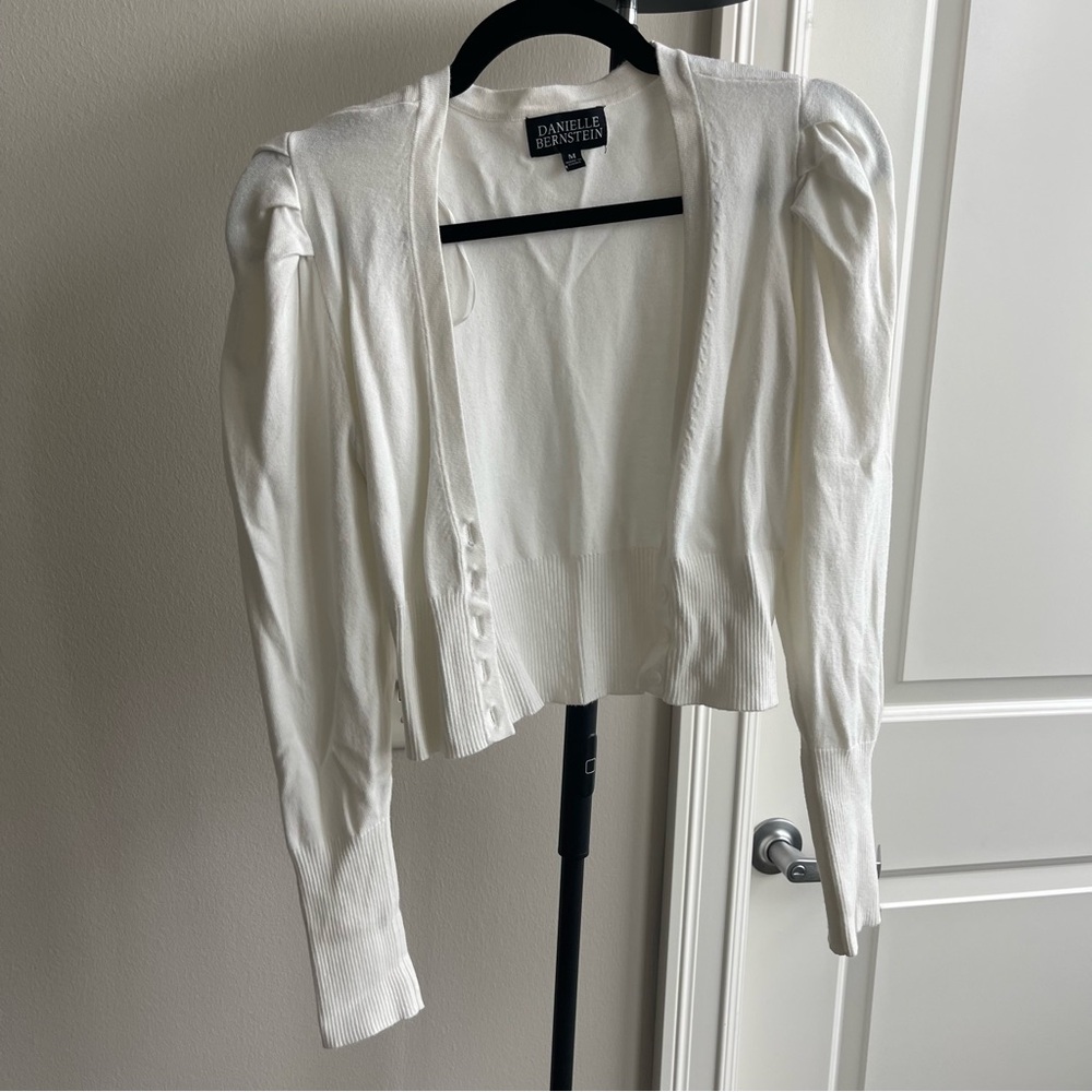 DANIELLE BERNSTEIN White Puff Shoulder Cardigan